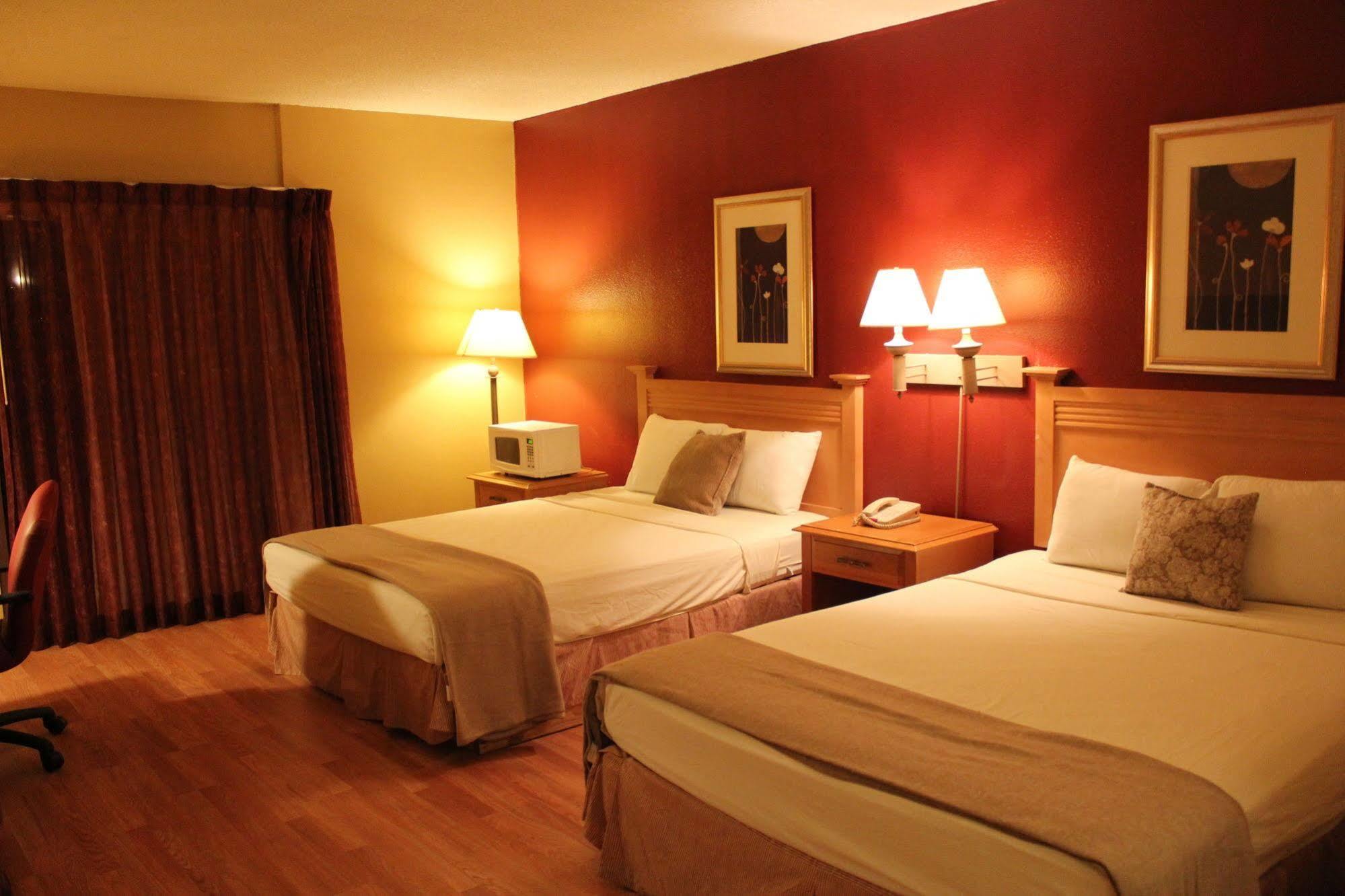 Fortuna Inn And Suites 土桑 外观 照片