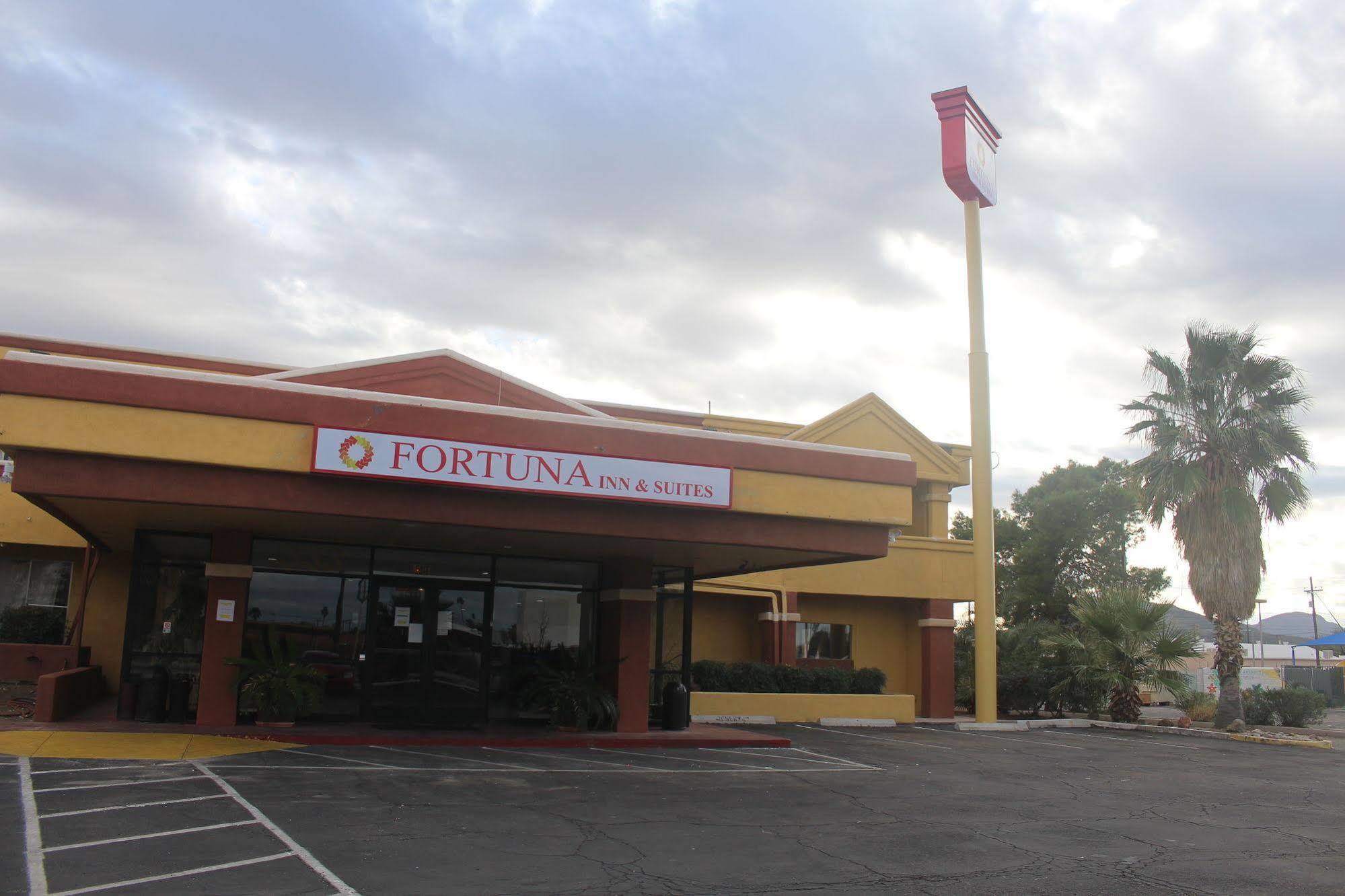 Fortuna Inn And Suites 土桑 外观 照片