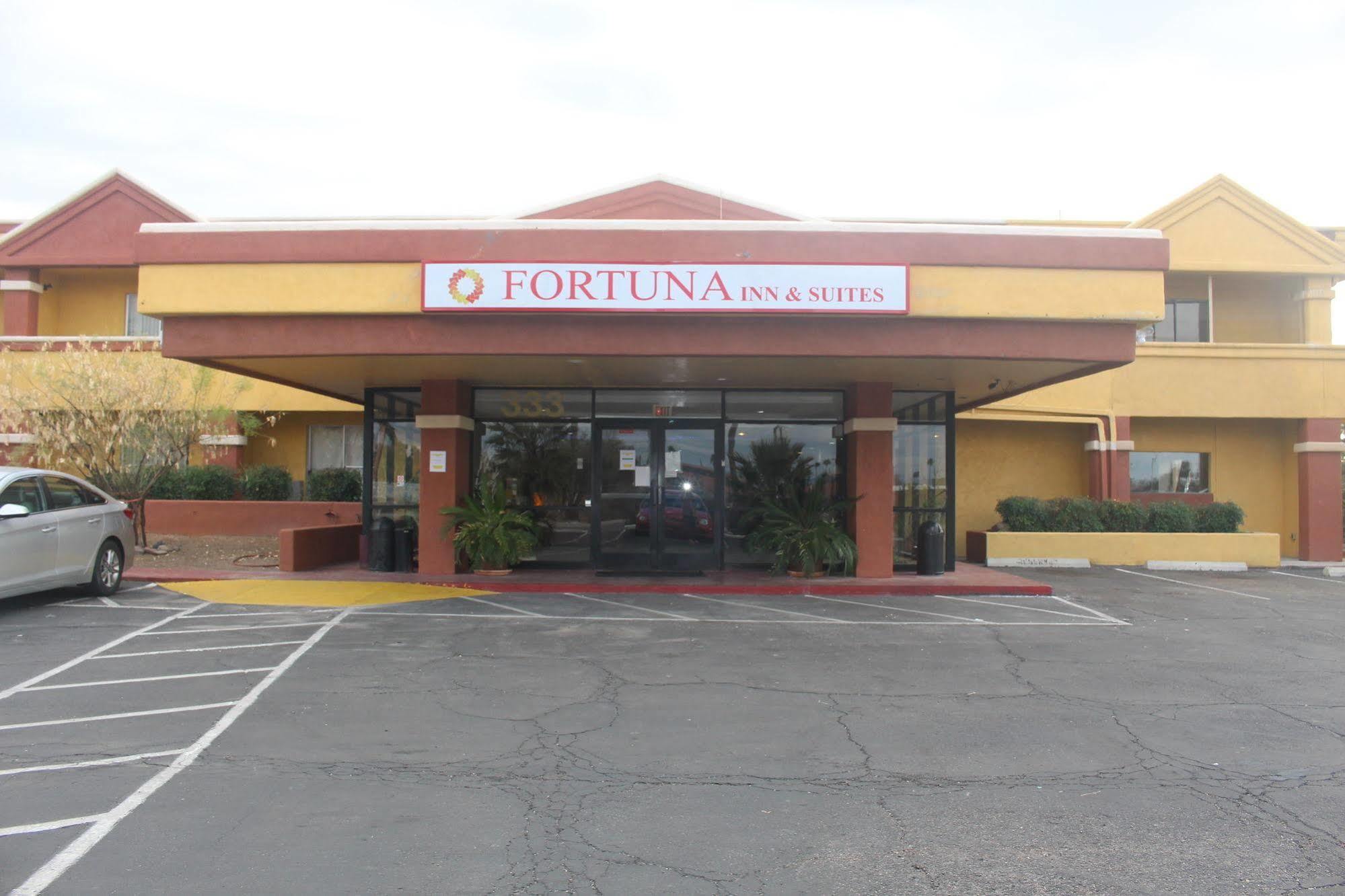Fortuna Inn And Suites 土桑 外观 照片